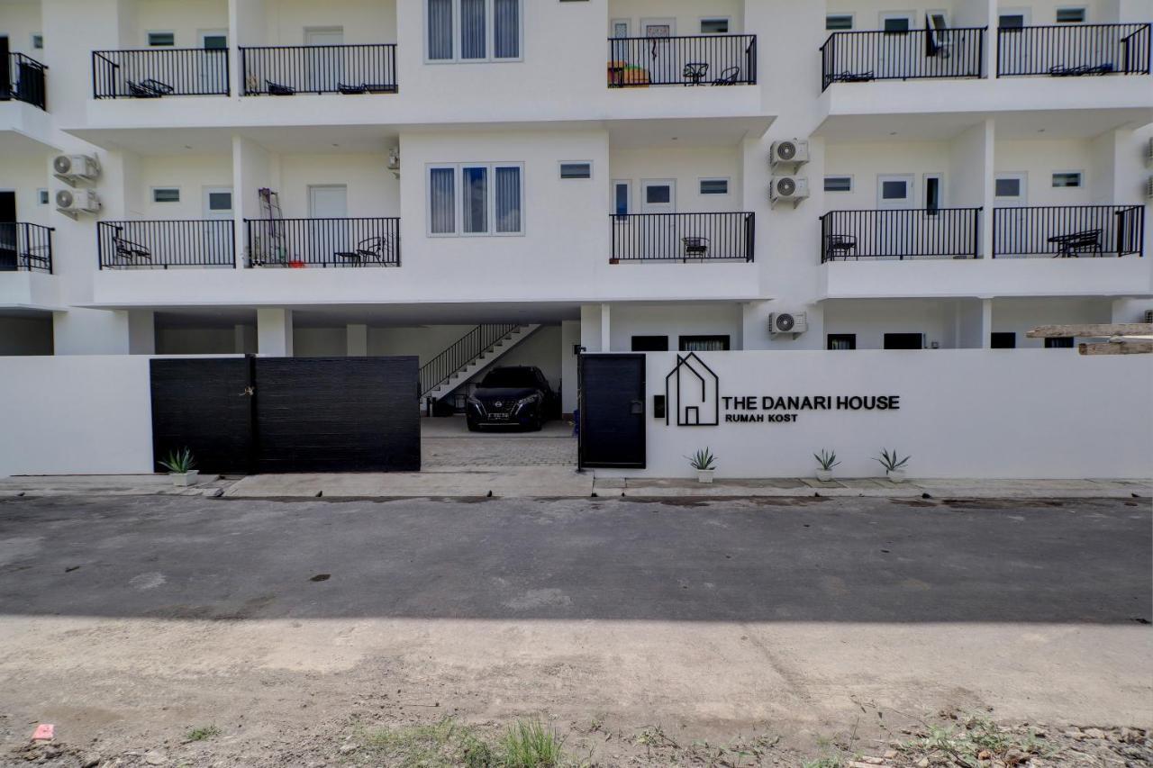 Oyo Life 92854 The Danari House 호텔 세미냑 외부 사진